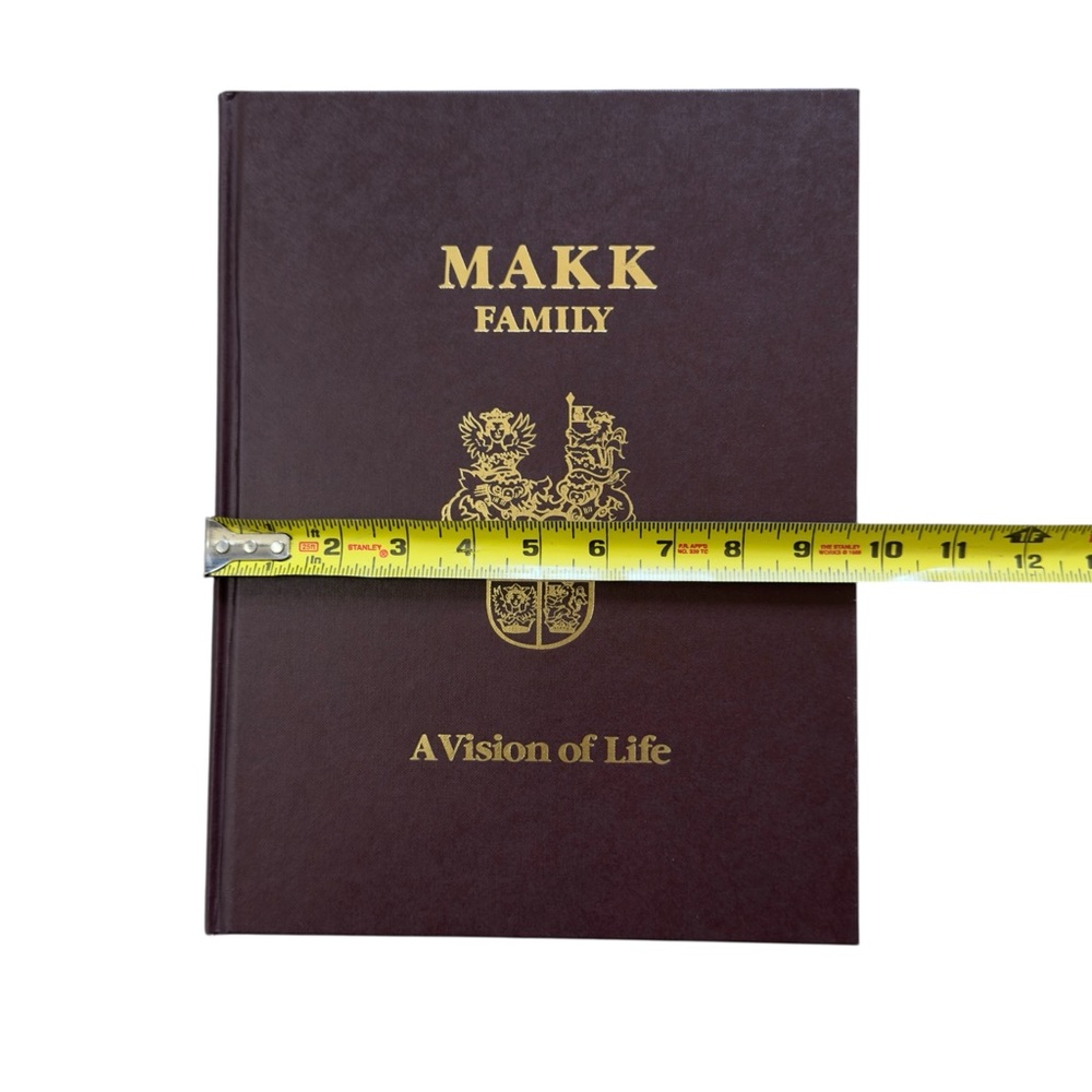 Makk Family A Vision of Life Art Book - Picture 7 of 9